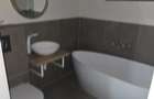 Vila LAZU de inchiriat, cu 3 camere - 3