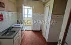 Etaj 2,  str Aries -Spitalul Judetean 3 camere - 30