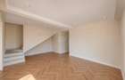 Duplex despartit prin camera tehnica! 5 camere, 3 bai. - 2