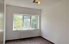 Inchiriere apartament ideal birou 3 camere decomandate renovat in Centru- zona R