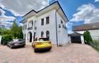 Vila superba-Cambridge School- Pipera , 5 camere-teren 1.000mp - 1
