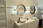 Casa individuala cu 4 dormitoare si panouri fotovoltaice – Sura Mare - 11