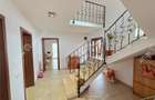 Casa individuala cu 5 camere si curte proprie in cartierul Tineretului - 20