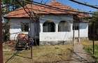 Casa cu teren 1100 mp și hala în curte, sat Cârbești - 2