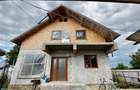 VANZARE 2 CORPURI DE CASA - TEREN 744 MP - BRATASANCA, PRAHOVA - 4