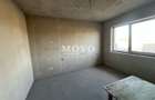 Duplex 5 camere despartit prin garaj | Giroc