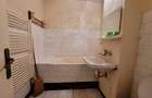 De Vanzare apartament 3 camere Micro 16 - 7