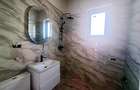 Casă individuală de vânzare – 3 camere | Curte generoasă | Clinceni, centru - 9