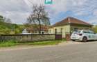 Casă cu teren generos Vărădia de Mureș - Stejar