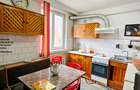 Apartament 4 camere, cu boxa, Bd.Traian, zona BCR - 5