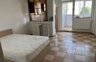 Titan , Diham , 5 minute metrou Costin Giorgian - 2