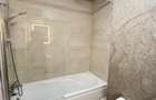 Proprietar, 2 camere decomandat, 10-12 min pe jos de metrou (950m), loc parcare - 13