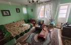 Bocsa Montana, Casa cu pridvor generos, ideala pentru familie extinsa. - 11