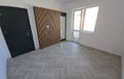 Vila cu etaj | 4 Camere - 8