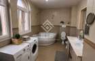 Proprietate exclusiva - zona Unirea - 28