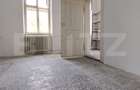 Casa istorica, 2 apartamnte, curte proprie- posibilitati multiple, zona Balcescu