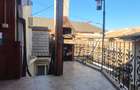 Casa Locuibila Km 5, 325 Mp Teren, Dechidere la Strada 21 Ml