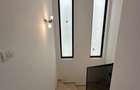 Central, single, 14 locuri de dormit, 3 locuri parcare,, incalzire pardoseala