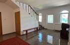 Vila cu curte generoasă Lazu - 5