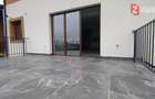 Apartament 3 camere, Zona Freidorf - Scara interioara, terasa 21 mp - 15