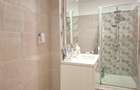Apartament 2 camere, transformat in 3 camere, parter - 15