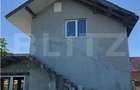 Casă de vânzare, cu 3 camere, 100 m2, teren 5 arii, zona Ciceu-Corabia - 1