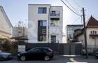 Vilă 8 camere, potrivită pentru birouri, echipe IT, avocați,zona 1 Mai - 47