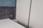 De inchiriat apartament cu 2 camere la Papadie, etaj 3, renovat, 550 E - 15