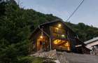 Cabană în Piatra Craiului | Lemn, piatră, șemineu și natură  - 1