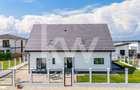 Vânzare casă cu 5 camere, 3 băi, mobilată și utilată - Cristian - 1