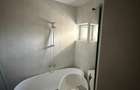 Inchiriez Apartament 3 camere - 10