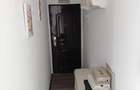 Vanzare apartament 3 camere decomandate cu scara  interioara 60 mp zona Poarta 6 - 7