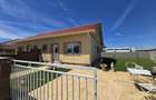 Duplex pe parter, mobilat și utilat complet, teren 300 mp – Bucovăț - 9