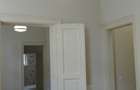 Casa recent renovata  .str. Avram Iancu, curte 300 mp, 3 parcari, zona centrala - 18