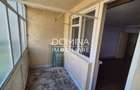 Vânzare apartament 3 camere, etaj 2 - decomandat - strada Zambilelor - 8