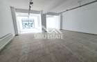 Spatiu comercial vitrine, vad stradal - 3