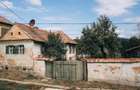 Casă săsească autentică cu 1.700 mp teren intravilan - 2
