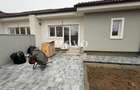 Duplex pe Parter | 4 camere | Zona centrala Mosnita Noua |