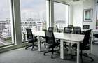 Alăturați-vă unui mediu de co-working cooperativ în Regus Vox Technology Park - 2