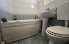 Apartament cu 3 camere  de vanzare - B dul 1 Mai - 5