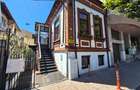 Strada Mircea cel Batran - Casa demisol (58mp)+parter (69mp) /teren 150 mp - 1