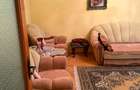 De VÂNZARE: Apartament e cu 3 camere, Decomandat – Etaj 1/3 - 4