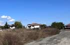 parcele de  500 -3000 mp intre vile. - 2