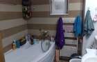 Vand apartament 3 camere in vila, cartierul Dambul Rotund - 14