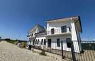 Viața la casă, liniște și munți la orizont – Duplexuri noi în Mohu - 33