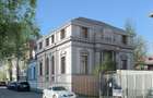 Casă cu personalitate în inima Bucureștiului – Autorizatie pt etajare, consolida - 1