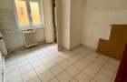 Apartament cu 3 camere, decomandat, Cetate, pret 79.000 - 4