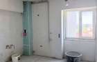 APARTAMENT SPATIOS CU VEDERE PE 2 PARTI