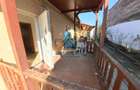 Două case în curte comună, 6 camere + 385 teren - zona semicentrală - 20