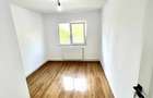 Apartament spatios cu 4 camere in Dacia - 3